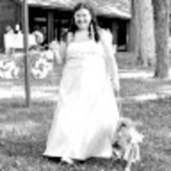 Meet your Posher, Andrea - Picture 1 of 1